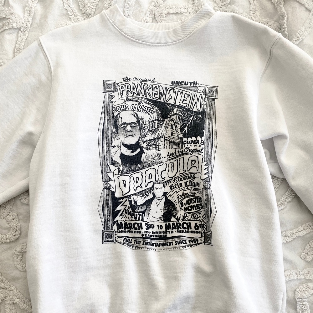 BRANDY MELVILLE DRACULA SWEATSHIRT